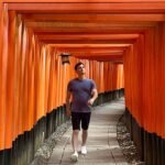 A Better Way to Stay Connected When You Travel